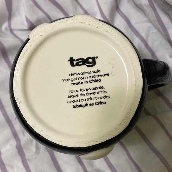 3/$20 ✨ Panda Mug - Picture 4 of 4